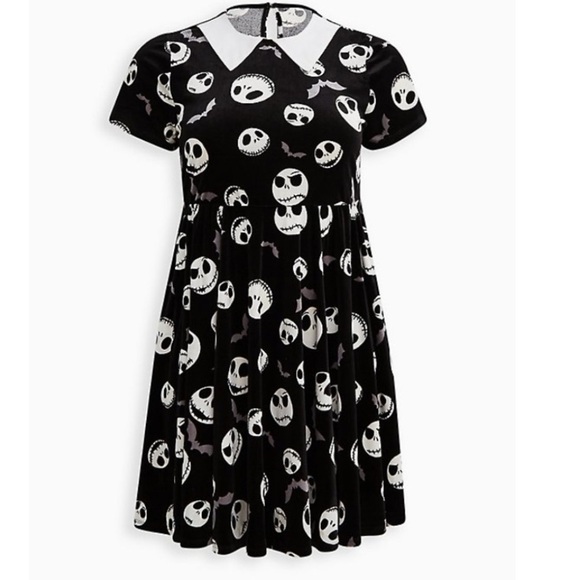 TORRID NWT DISNEY THE NIGHTMARE BEFORE CHRISTMAS MINI VELVET DRESS HALLOWEEN - Picture 5 of 6